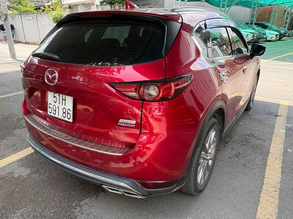 2019 2.0 Premium - 72000 km. Mua bán Ô tô tại Thành phố Dĩ An Bình Dương được đăng bởi Trương Tuấn Kiệt hình 3