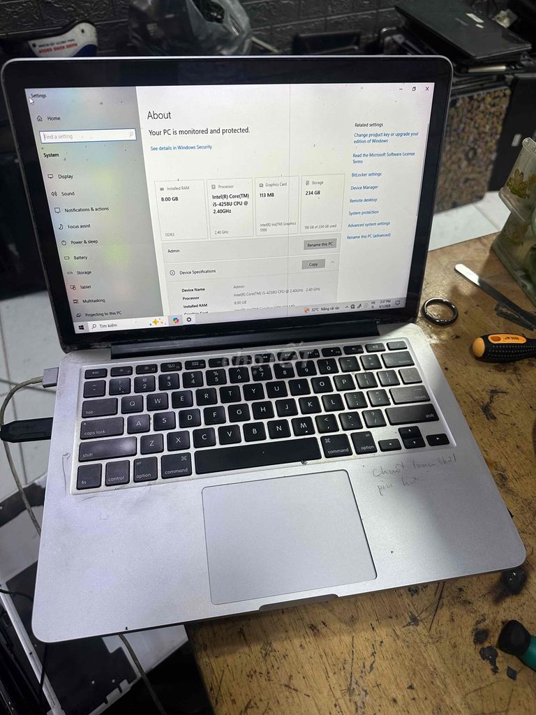 xác MacBook pro A1502 core i5 Ram 8GB hư màn,phím. Mua bán Laptop tại Quận Tân Bình Tp Hồ Chí Minh được đăng bởi Thành linh kiện máy tính zin theo máy hình 1