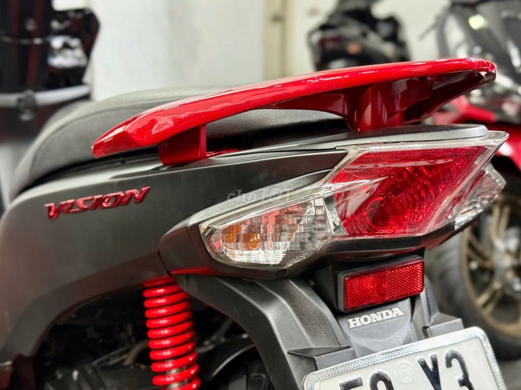 💥Honda Vision 2018 bản Đen nhám- Đỏ BSTP 9 chủ ký. Mua bán Xe máy tại Thành phố Thủ Đức Tp Hồ Chí Minh được đăng bởi XE MÁY THỦ ĐỨC hình 11