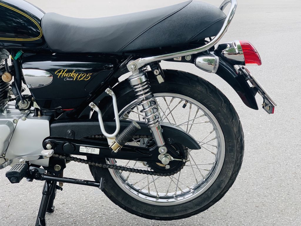 SYM HUSKY 125 BIỂN HÀ NỘI XE 1 CHỦ SỬ DỤNG MỚI. Mua bán Xe máy tại Quận Nam Từ Liêm Hà Nội được đăng bởi Trịnh Lan Hương hình 3