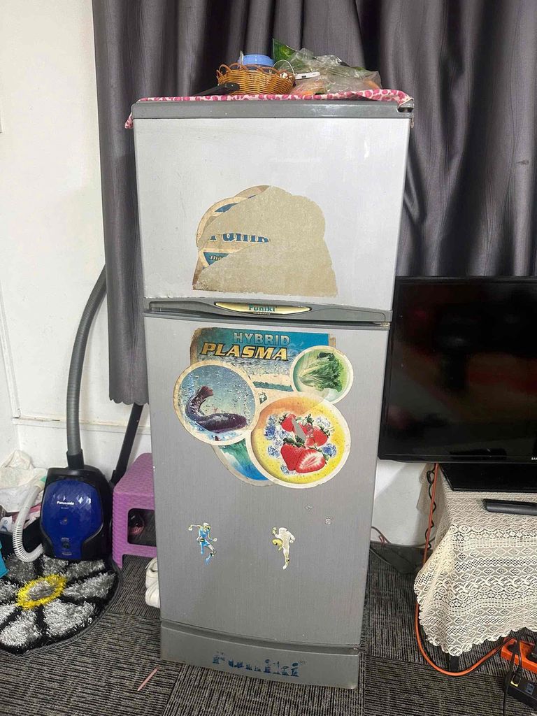 Tủ lạnh Funiki Xám. Mua bán Tủ lạnh tại Quận Bình Thạnh Tp Hồ Chí Minh được đăng bởi Viet hình 1