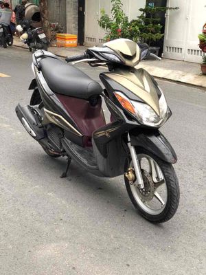 Luvias 2011,bstp,xe đẹp keng,chính chủ,máy êm ru. Mua bán Xe máy tại Quận 7 Tp Hồ Chí Minh được đăng bởi Trung Anh