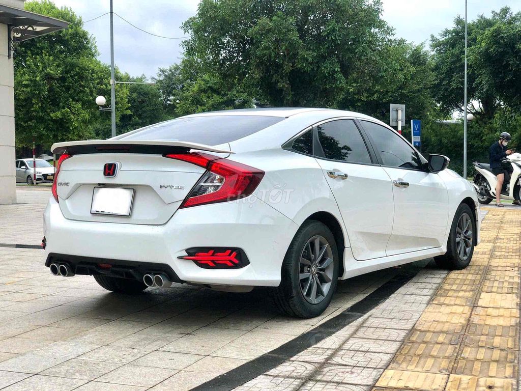 Honda Civic 2019 G 1.8 AT - 60000 km. Mua bán Ô tô tại Quận Gò Vấp Tp Hồ Chí Minh được đăng bởi nguyễn quốc trinh hình 2