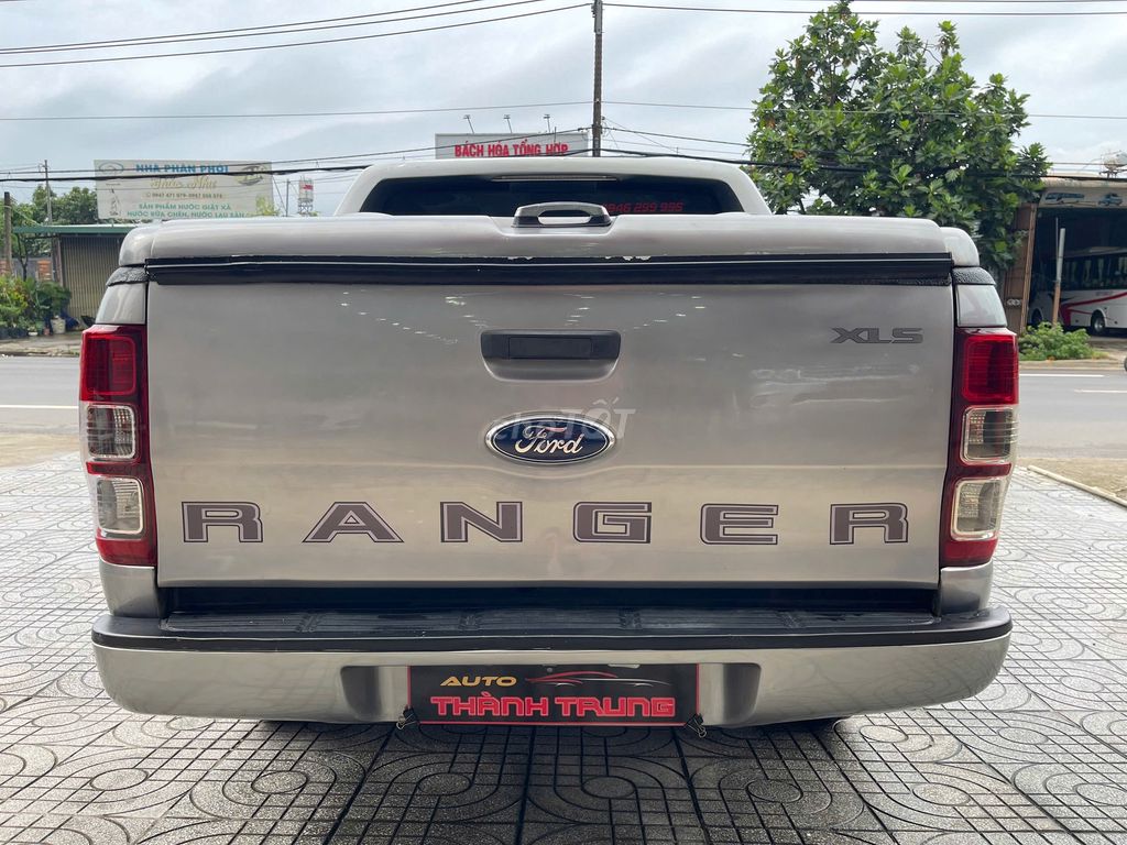 Ford Ranger 2016 XLS 2.2L 4x2 AT. Mua bán Ô tô tại Huyện Tân Phú Đồng Nai được đăng bởi Salon AUTO THÀNH TRUNG Đồng Nai hình 5