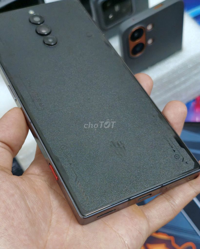 Redmagic 8 Pro 12/256GB 🚀 Gaming Phone. Mua bán Điện thoại tại Thị xã Hương Thủy Thừa Thiên Huế được đăng bởi MiPhoneZ hình 1