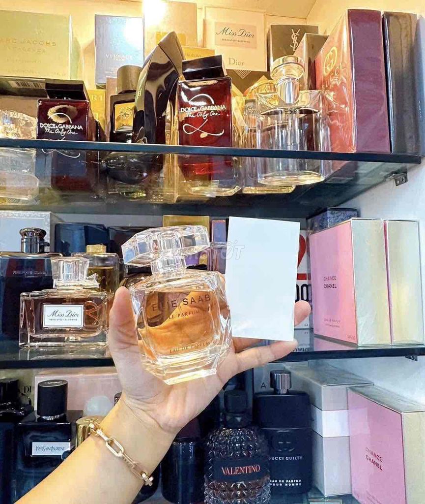 Nước hoa Elie Saab Le Parfum Nữ 10ml. Mua bán Nước hoa tại Thành phố Sóc Trăng Sóc Trăng được đăng bởi Zann Coffee Shop hình 1