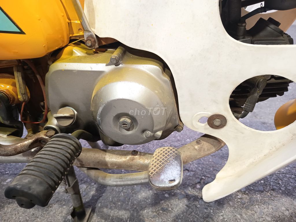 Xe Honda cup 81 nhật cũ. Mua bán Xe máy tại Huyện Mê Linh Hà Nội được đăng bởi Luong Le Van hình 12