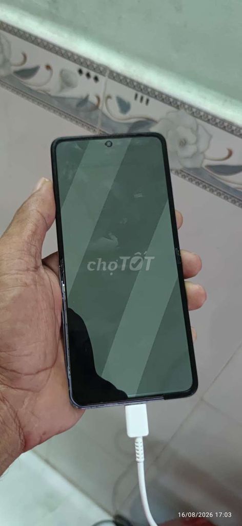 OPPO Find N2 Flip Tím nhạt Hư màn hình. Mua bán Điện thoại tại Quận 12 Tp Hồ Chí Minh được đăng bởi Lý Thanh hieu hình 1