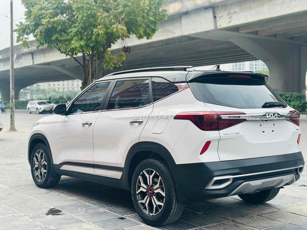 Kia Seltos 2023 1.6 Luxury. Mua bán Ô tô tại Quận Hoàng Mai Hà Nội được đăng bởi anh Biên hình 4