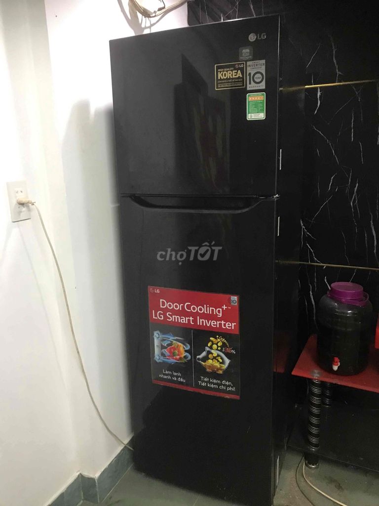 Tủ lạnh LG Inverter 255 lít Đen. Mua bán Tủ lạnh tại Thành phố Huế Thừa Thiên Huế được đăng bởi Tài Hoàng hình 1