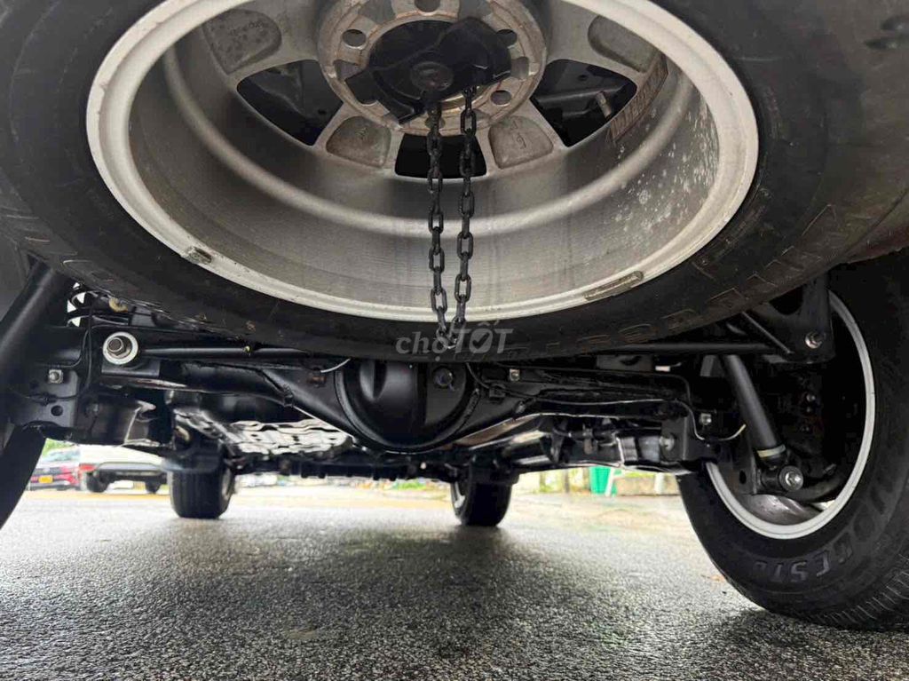 Toyota Fortuner trd 2 cầu 2011 2.7V - 43000 km. Mua bán Ô tô tại Huyện Tân Thạnh Long An được đăng bởi Dân Nguyễn công hình 17