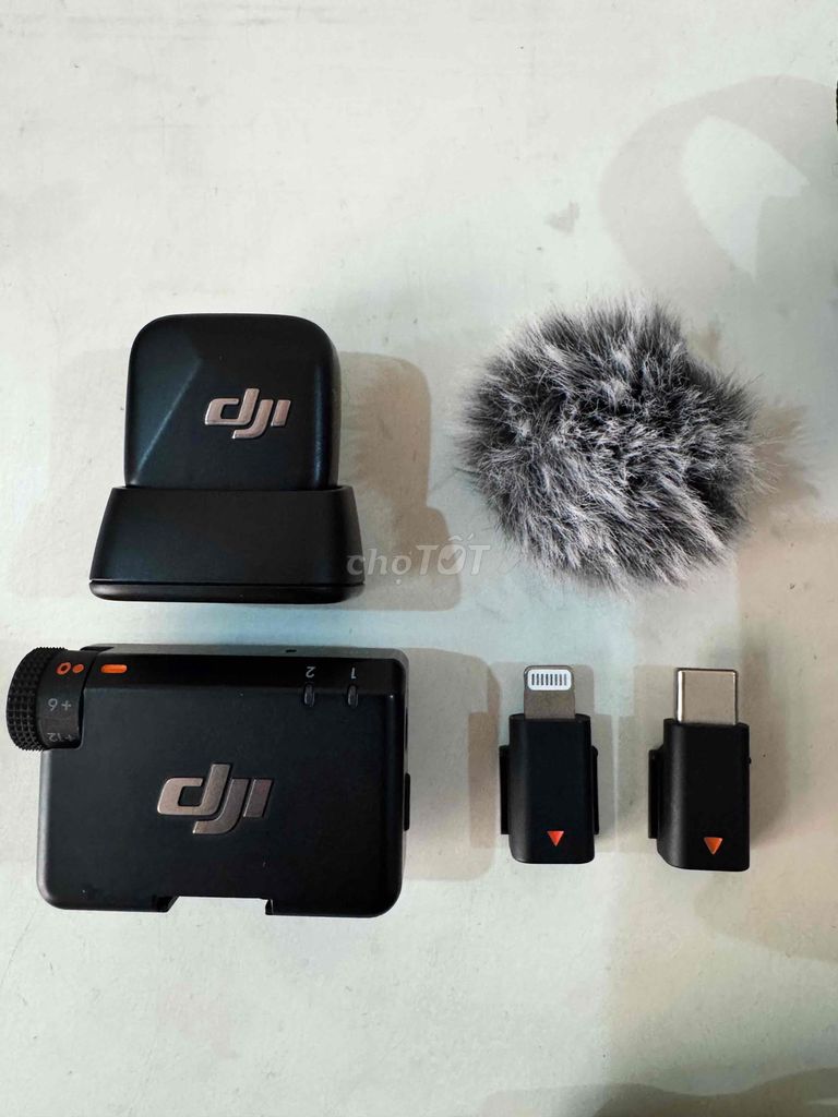 Microphone không dây DJI Mic 1TX - 1rRX Đen Mới. Mua bán Máy ảnh, Máy quay tại Quận Bắc Từ Liêm Hà Nội được đăng bởi Vũ Anh hình 1