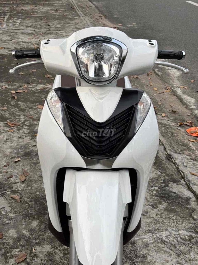 cần bán sh moder. Mua bán Xe máy tại Thị xã Bến Cát Bình Dương được đăng bởi xe máy trả góp tín nghĩa  hình 6