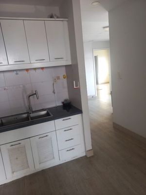 Аренда · 3 комн. · 97 м² · Quận 11, ул. Lạc Long Quân