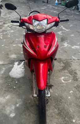 Xe waves 110 màu đỏ xe dành cho nữ. Mua bán Xe máy tại Huyện Bình Giang Hải Dương được đăng bởi Trần Thị Sen 