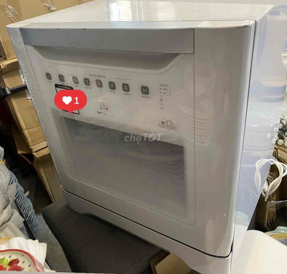 Máy rửa bát Electrolux Trắng. Mua bán Bếp, lò, đồ điện nhà bếp tại Quận Phú Nhuận Tp Hồ Chí Minh được đăng bởi Mèo hình 1