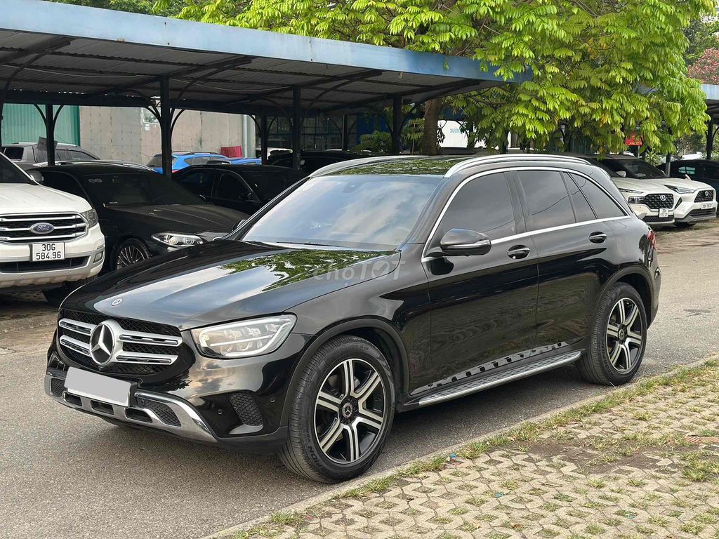 Mercedes Benz GLC 200 Sx 2020 4Matic Đen 56000km. Mua bán Ô tô tại Quận Cầu Giấy Hà Nội được đăng bởi Vũ Kiên hình 3