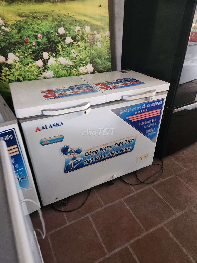 bán tủ đông mát ba trăm lít hai chế độ. Mua bán Tủ lạnh tại Quận Tân Phú Tp Hồ Chí Minh được đăng bởi mai hình 1