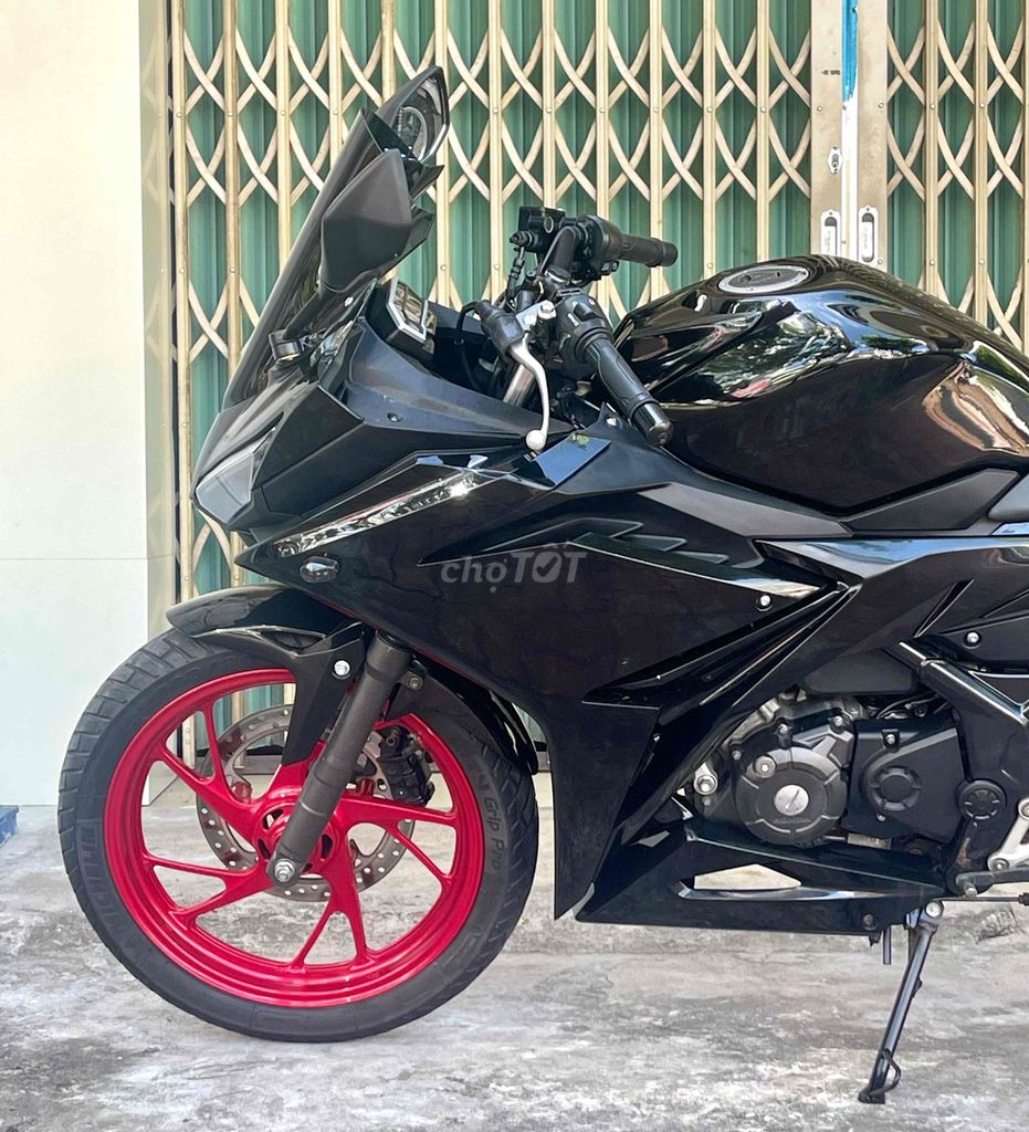 Honda CBR 150R 2018. Mua bán Xe máy tại Thành phố Vũng Tàu Bà Rịa - Vũng Tàu được đăng bởi Cao Trí hình 11