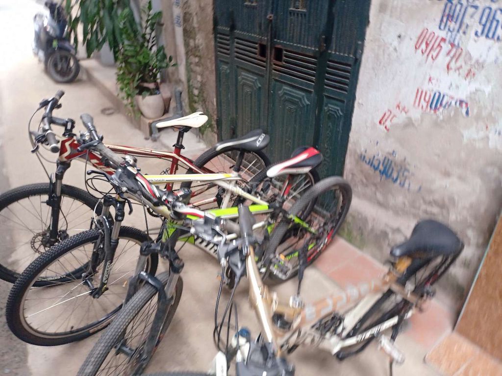 Lô 4 chiếc MTB hàng bãi. Mua bán Xe đạp tại Quận Ba Đình Hà Nội được đăng bởi van giang hình 1