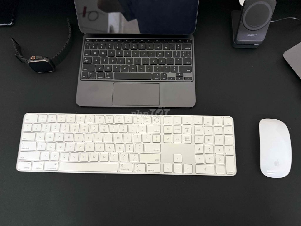 Bàn phím Apple Magic Keyboard + Touch ID/Phím số 2