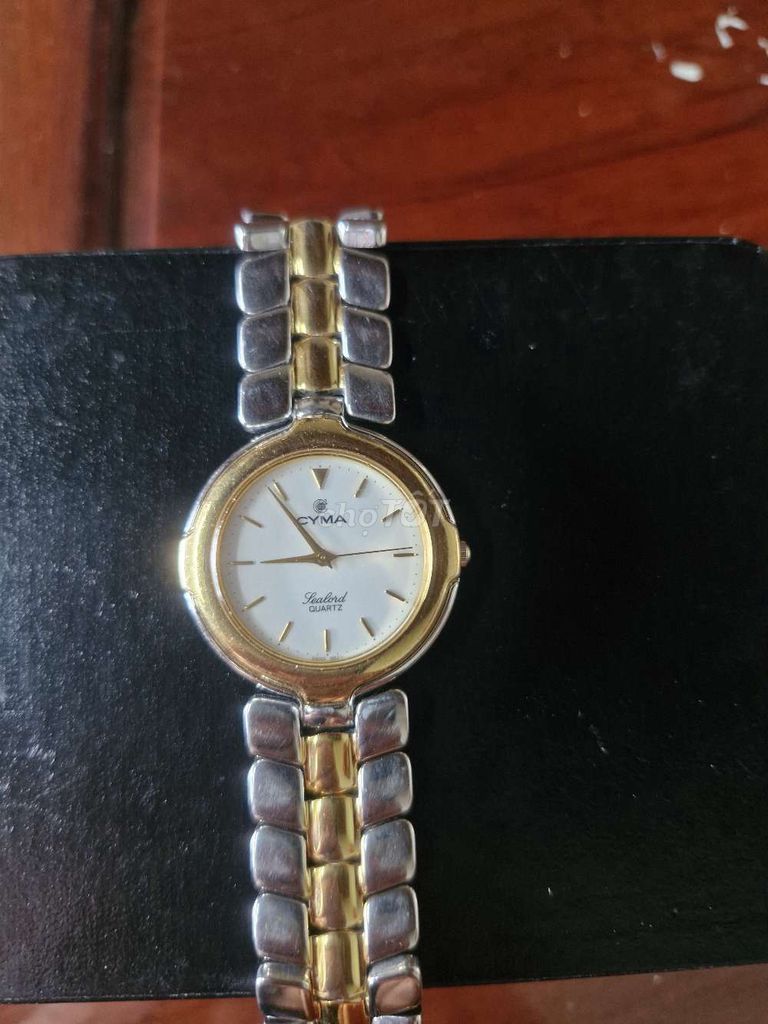 Đồng hồ CYMA Quartz Vàng Bạc Kim loại. Mua bán Đồng hồ tại Huyện Quỳnh Lưu Nghệ An được đăng bởi Hoàng Chiến hình 1