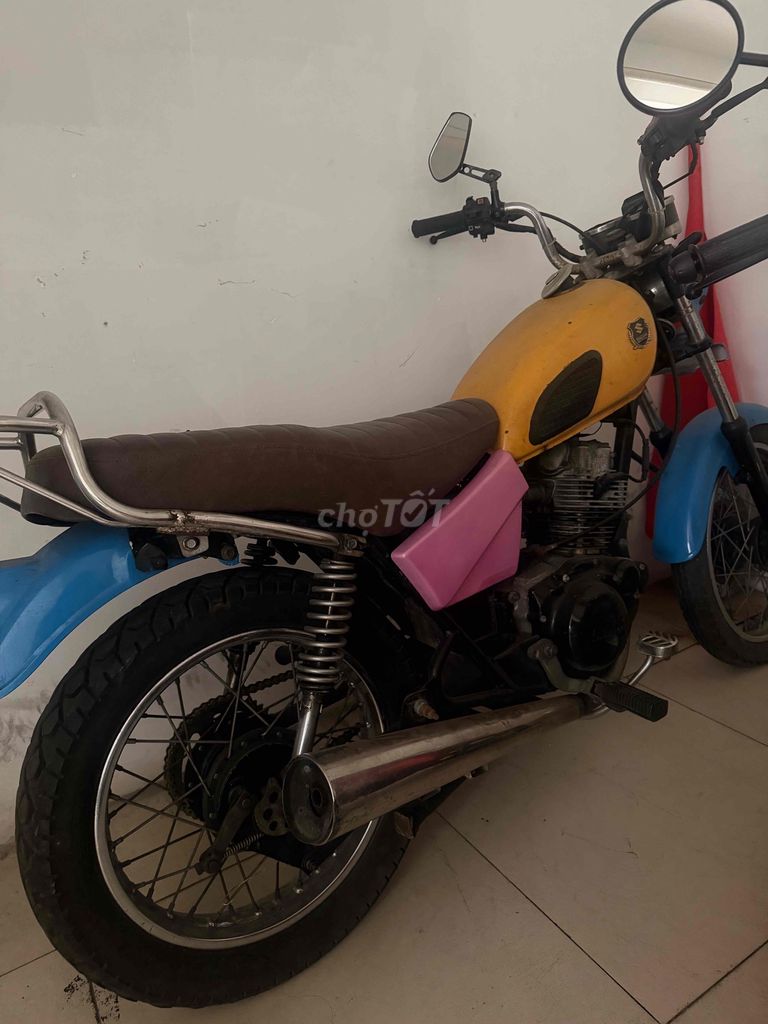 Yamaha SR125 Желтый, Синий, Розовый