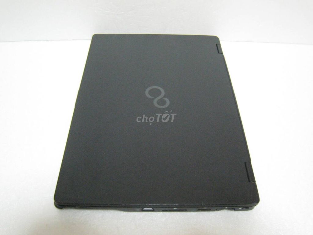 FUJITSU LIFEBOOK U939X có cám ứng