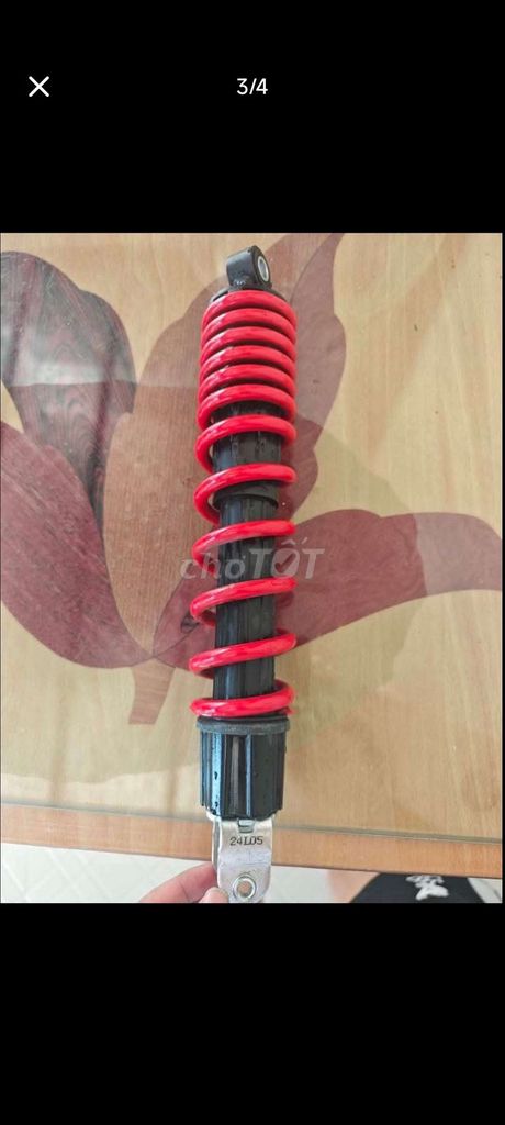 Phuộc sau zin hãng Vario 160cc. Mua bán Phụ tùng xe tại Quận Sơn Trà Đà Nẵng được đăng bởi MrSea hình 2