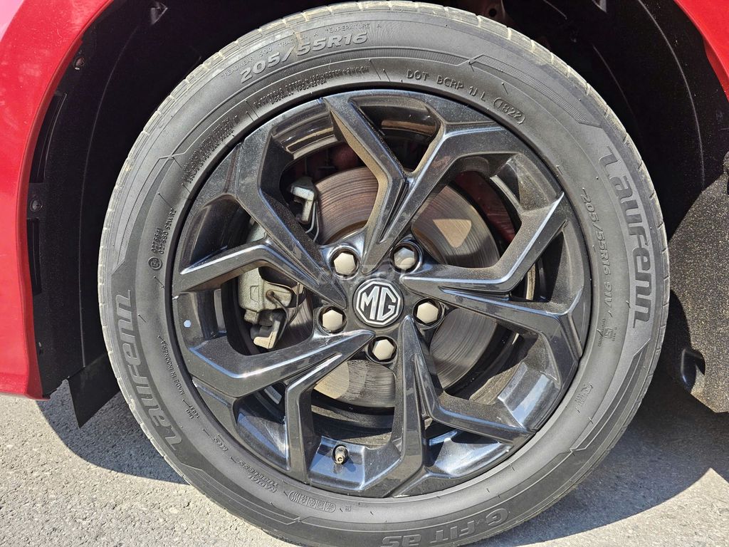 MG 5 AT 2022 màu đỏ. Mua bán Ô tô tại Quận Thanh Xuân Hà Nội được đăng bởi Thanh Biz Nguyễn Thái Auto hình 13