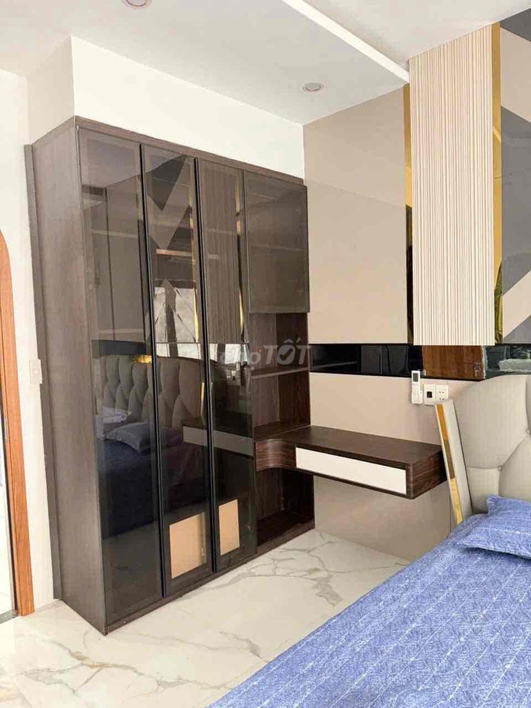 Bright 3-storey house with 4 bedrooms in Nam Cẩm Lệ — photo 10