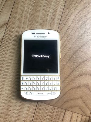 Blackberry Q10 Gold Special Edition New 100%