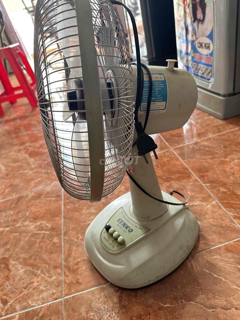 Quạt bàn SENKO B1216 Trắng. Mua bán Quạt tại Quận Phú Nhuận Tp Hồ Chí Minh được đăng bởi Lê Võ Anh Hùng hình 1