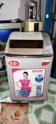 Thanh lý máy giặt Sanyo 9 kg Inverter đang dùng