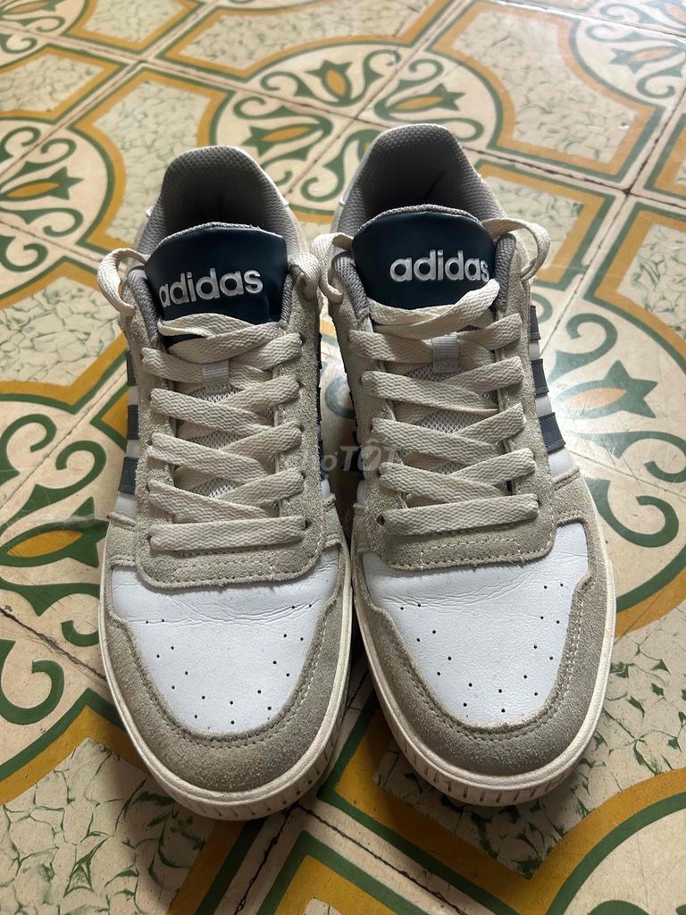 Giày thể thao Adidas nam size 42. Mua bán Giày dép tại Quận Hồng Bàng Hải Phòng được đăng bởi Mạnh hùng hình 1