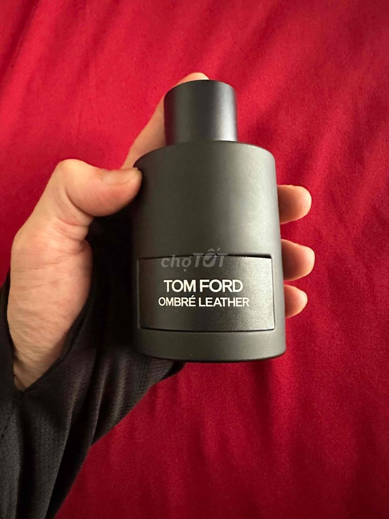 Nước hoa Tom Ford 100ml còn 90ml. Mua bán Nước hoa tại Quận Hoàng Mai Hà Nội được đăng bởi Xinzhao hình 1