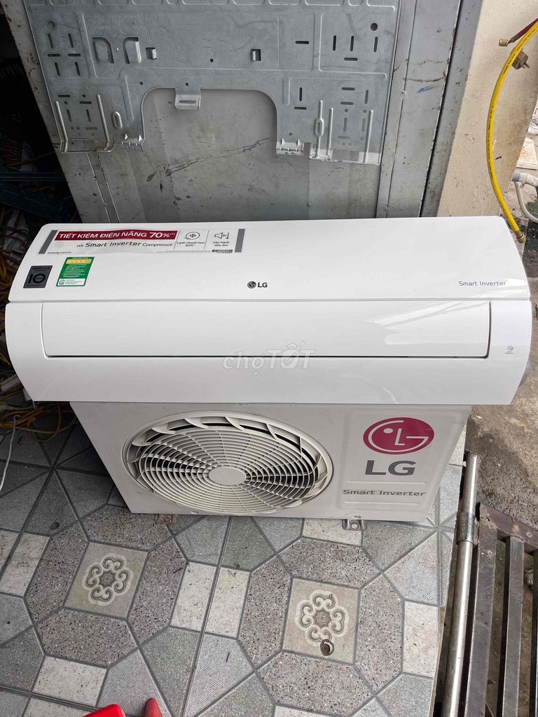 Máy điều hoà LG 12000 BTU Inverter Trắng. Mua bán Máy lạnh, điều hoà tại Huyện Thanh Trì Hà Nội được đăng bởi thu mua điều hoà cũ hỏng hình 1