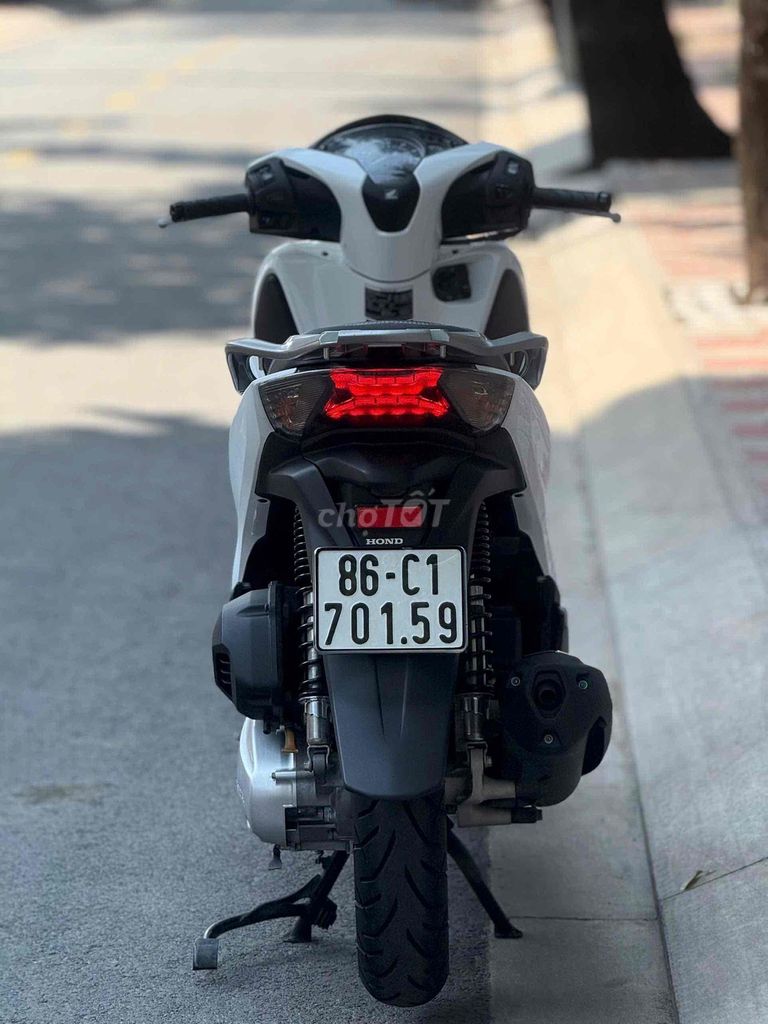 SH 150i 2017 ( HÀNG BỎ MẪU LƯỚT ). Mua bán Xe máy tại Thành phố Thủ Đức Tp Hồ Chí Minh được đăng bởi Vũ Vũ hình 12