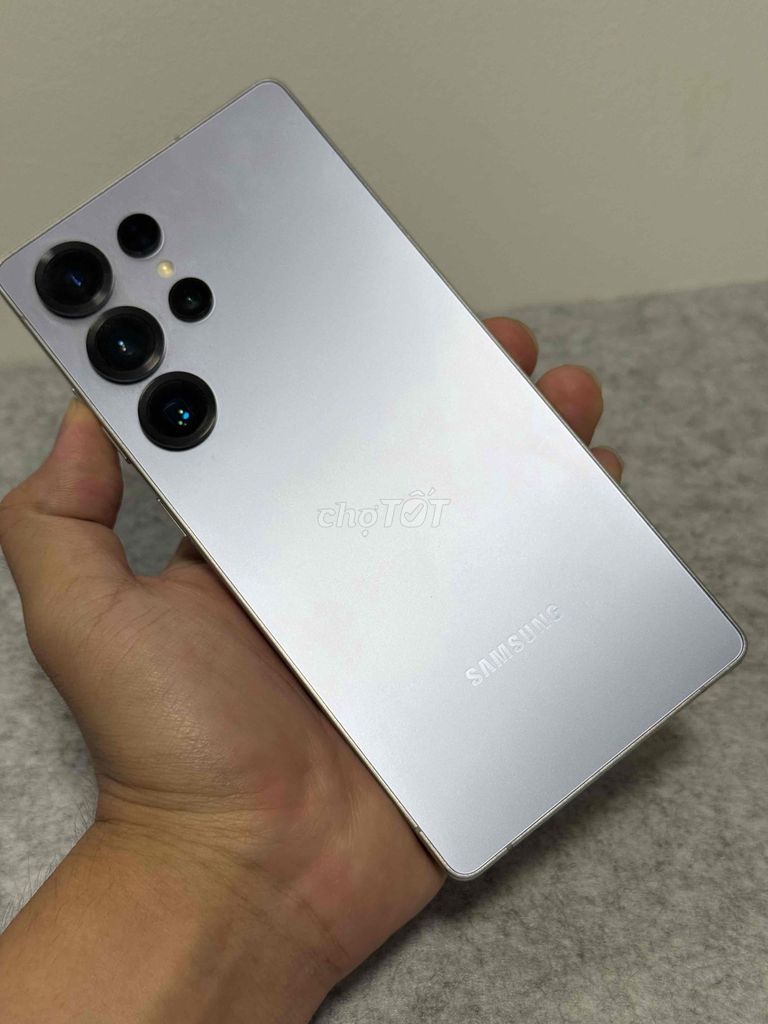 Samsung S25Ultra 256G. Mua bán Điện thoại tại Quận 3 Tp Hồ Chí Minh được đăng bởi Phone2Hand hình 1