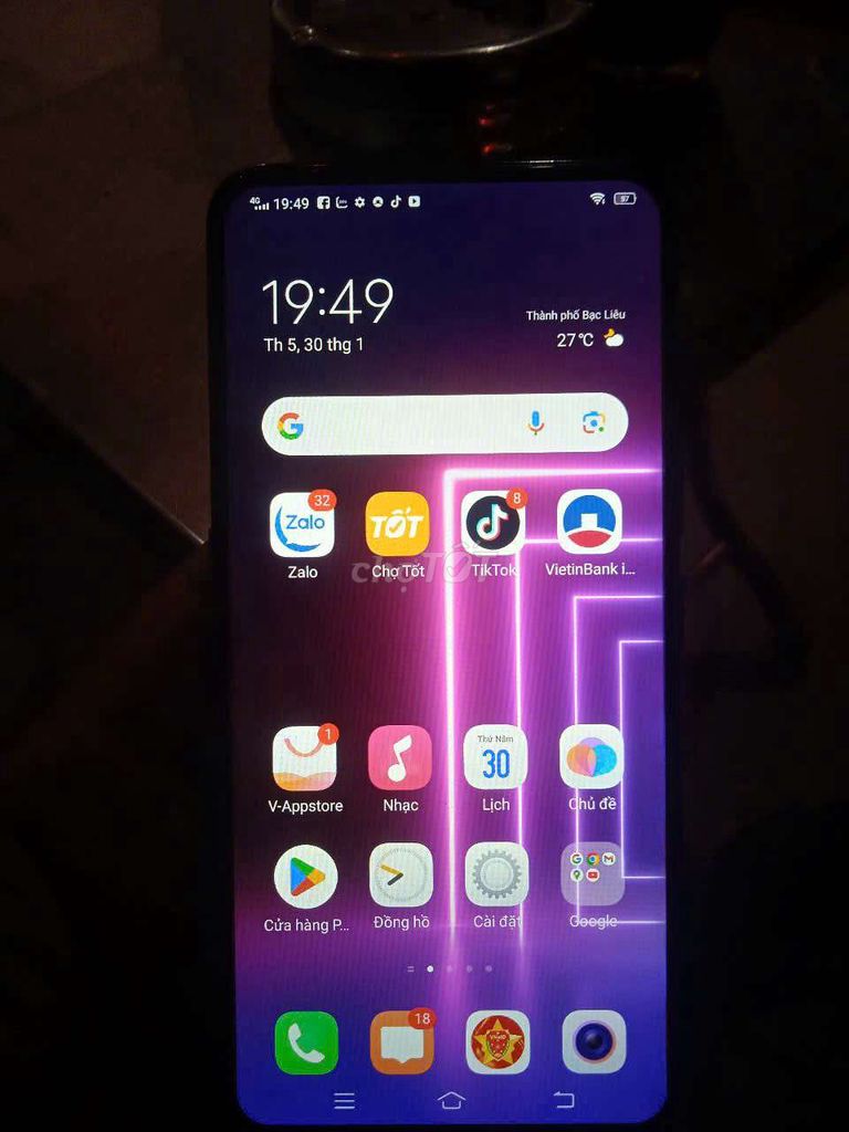 Vivo V15 6/64 máy zin ngon mượt