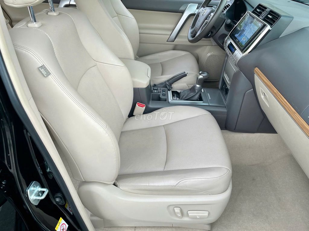 Toyota Land Cruiser Prado 2019  - 31000 km. Mua bán Ô tô tại Quận 1 Tp Hồ Chí Minh được đăng bởi ĐỨC XE LƯỚT hình 15