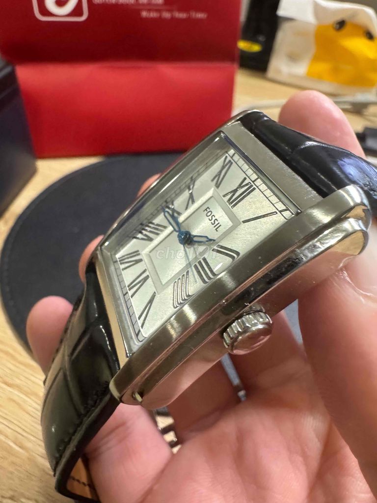 Đồng hồ Fossil form tank dây da cá sấu. Mua bán Đồng hồ tại Quận 7 Tp Hồ Chí Minh được đăng bởi Phú Nguyễn hình 3