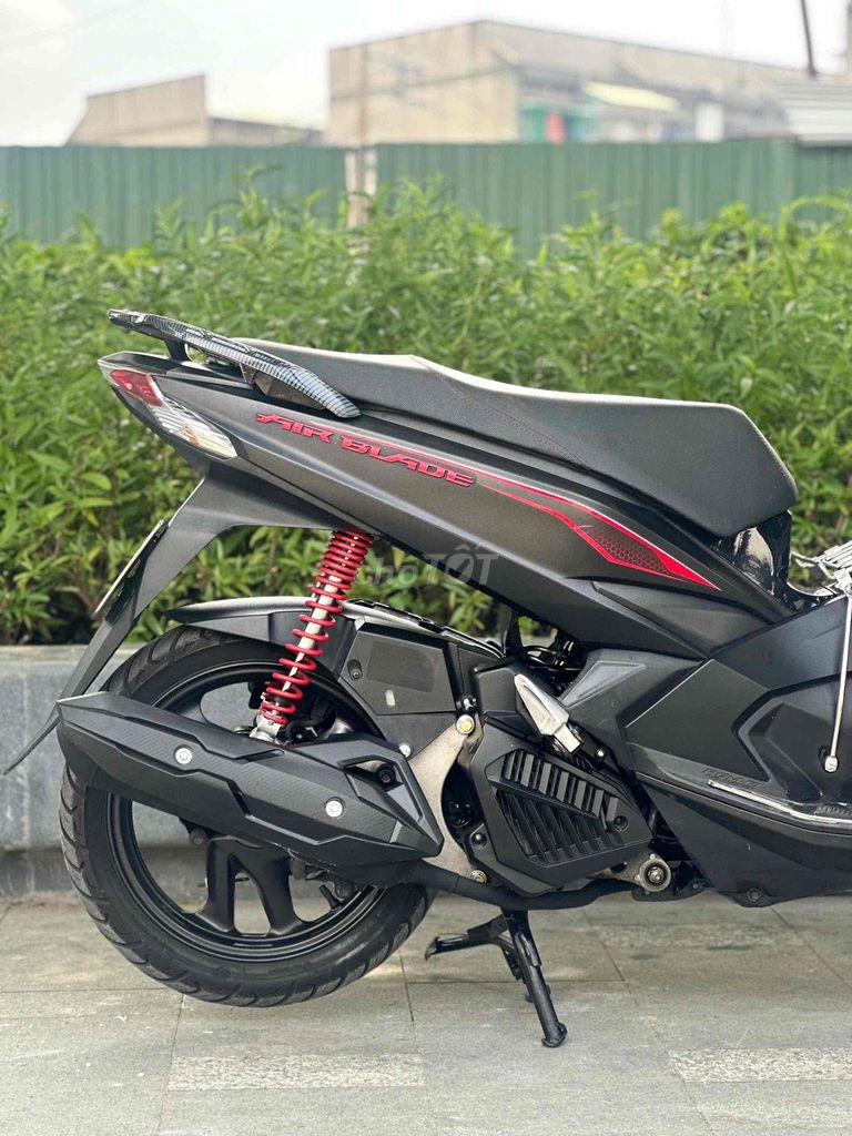 Honda Air Blade 125 2018 Черный 25000 км