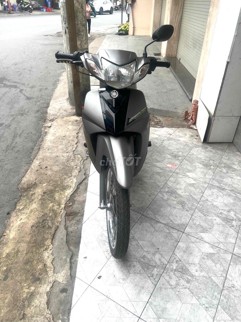Yamaha Sirius 2022 Серый