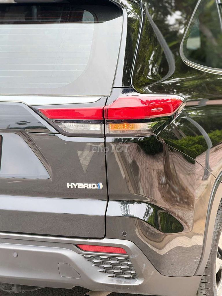 Toyota Innova Cross Hybrid 2025 Hybrid 14.000 km