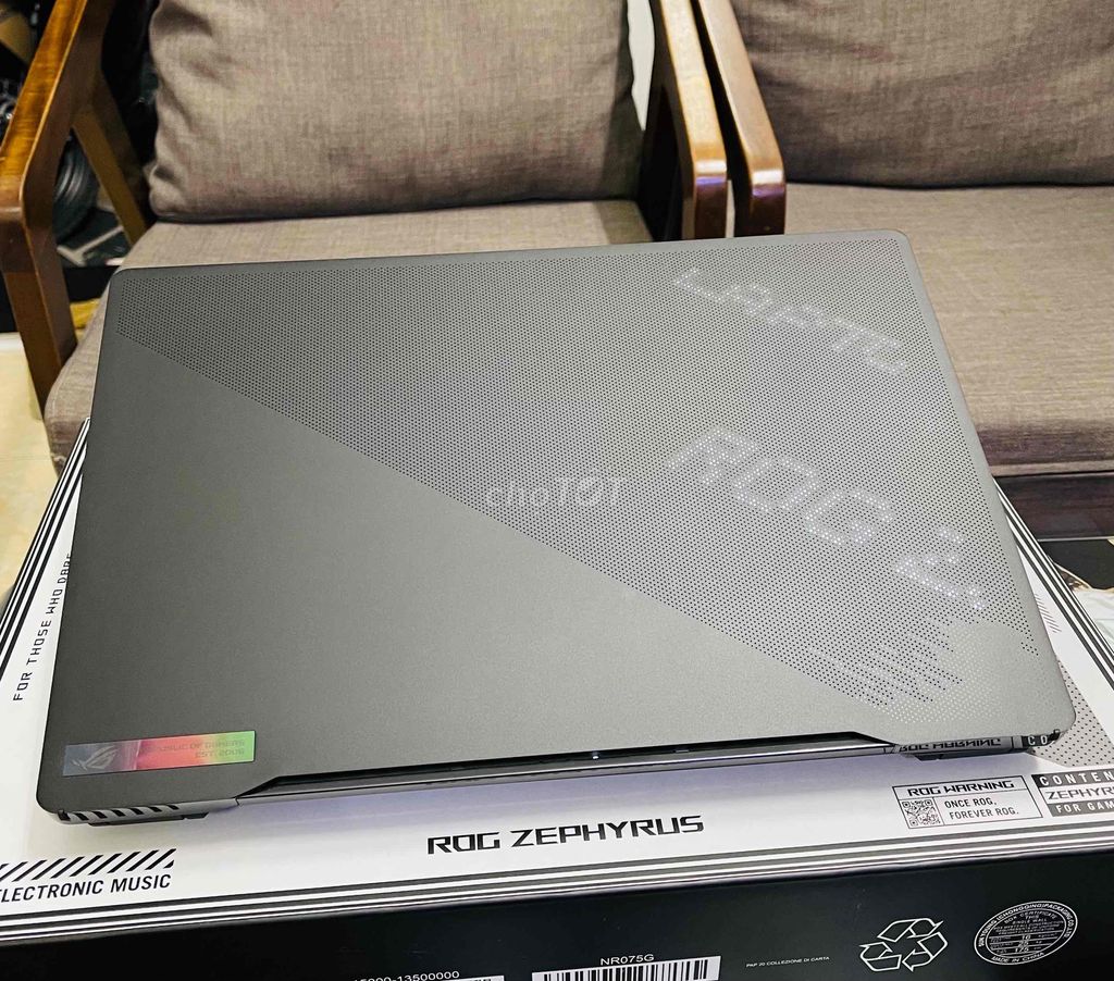 ROG Zephyrus M16 GU604VI I9-13900H/RTX 4070/Matrix