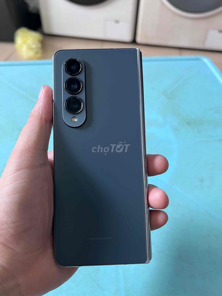 Samsung Galaxy Z Fold4 256GB bản VN. Mua bán Điện thoại tại Quận Bắc Từ Liêm Hà Nội được đăng bởi Ngô Xuân Tuấn hình 1