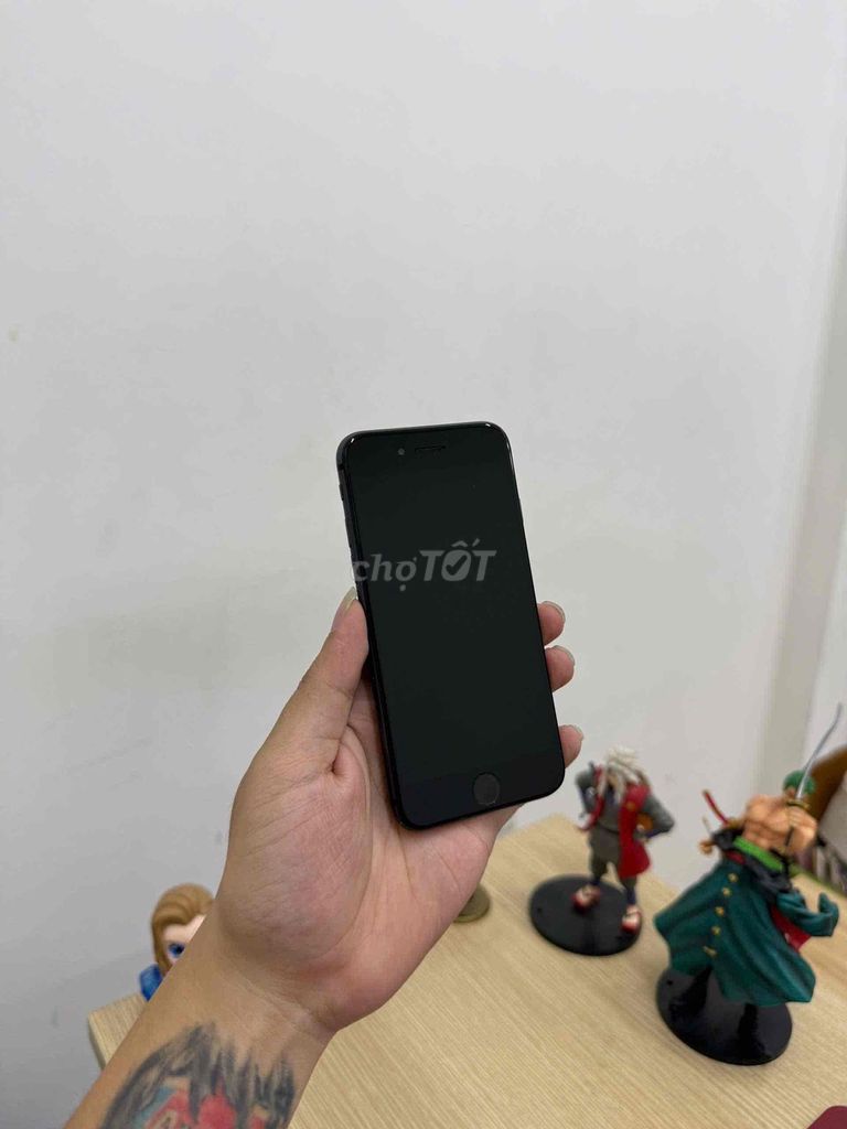 Apple iPhone 8 64GB Đen Nguyên bản. Mua bán Điện thoại tại Quận Đống Đa Hà Nội được đăng bởi KT Hà Nội Mobile hình 1