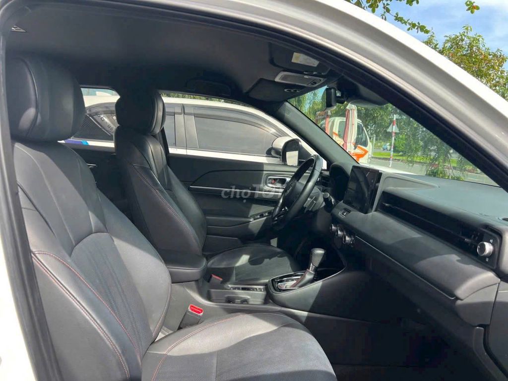 Honda HR-V 2022 RS - 49000 km. Mua bán Ô tô tại Thành phố Bà Rịa Bà Rịa - Vũng Tàu được đăng bởi Hoàng Hải hình 5