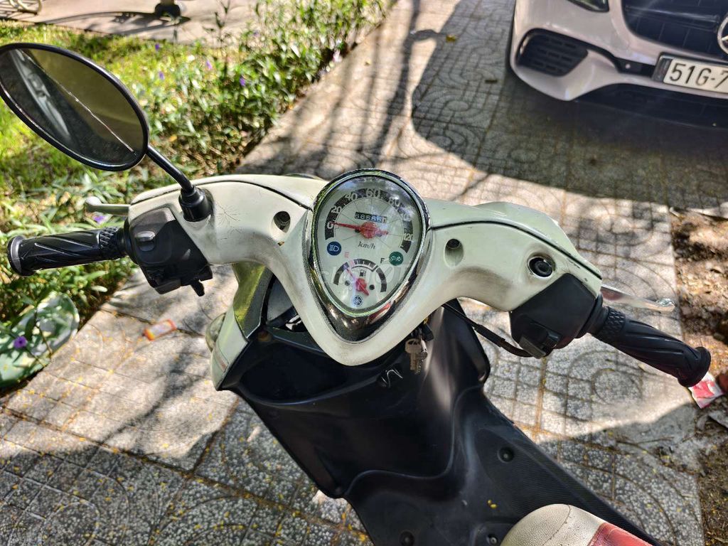 Yamaha Mio Classico 2025 Trắng. Mua bán Xe máy tại Quận Tân Phú Tp Hồ Chí Minh được đăng bởi Hiếu hình 5